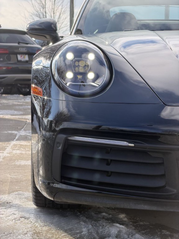 2020 Porsche 911 Image 13