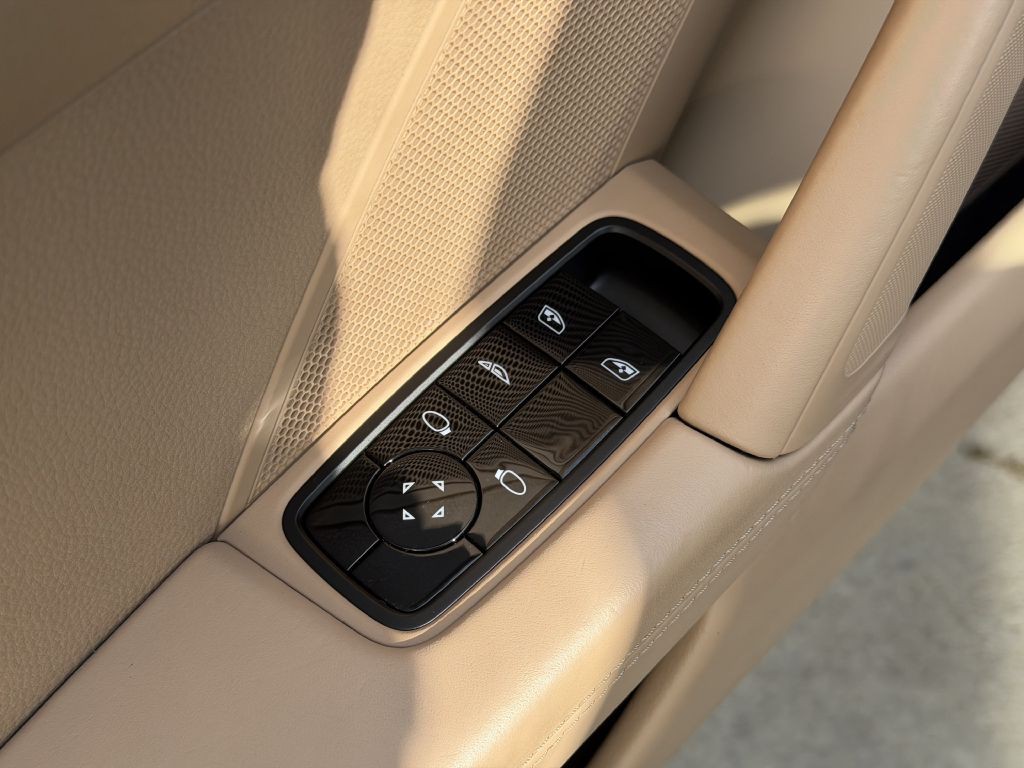 2020 Porsche 911 Image 25