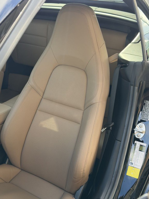 2020 Porsche 911 Image 30