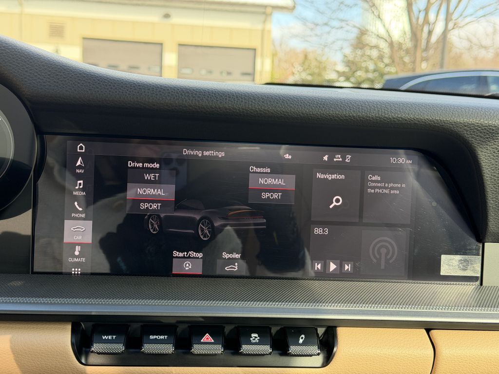 2020 Porsche 911 Image 41