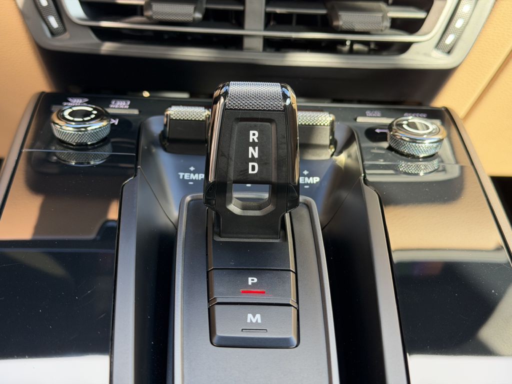 2020 Porsche 911 Image 47