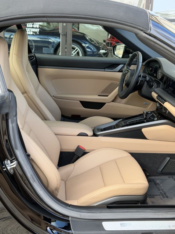 2020 Porsche 911 Image 56