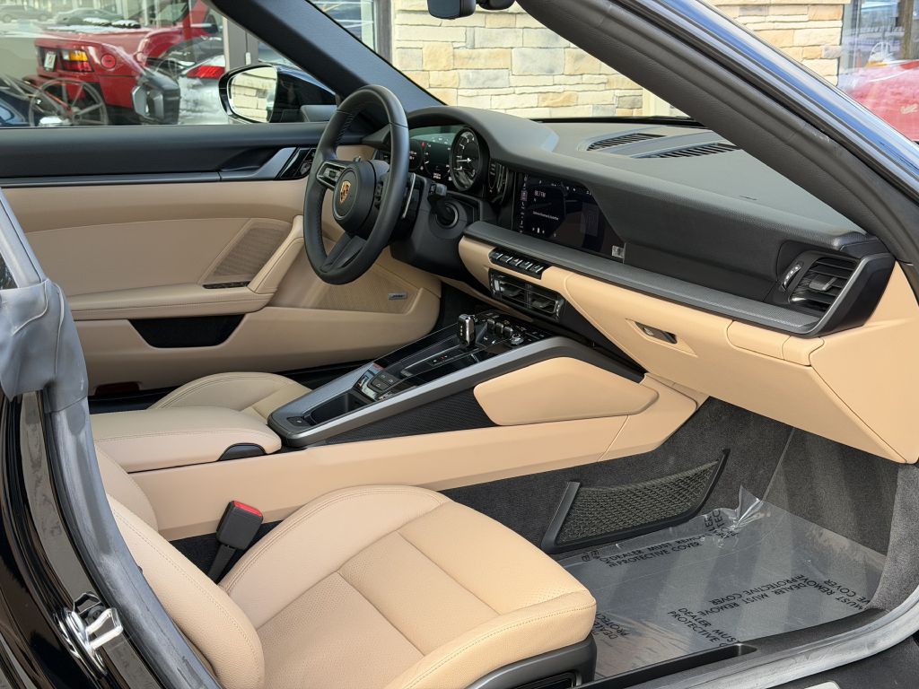 2020 Porsche 911 Image 57