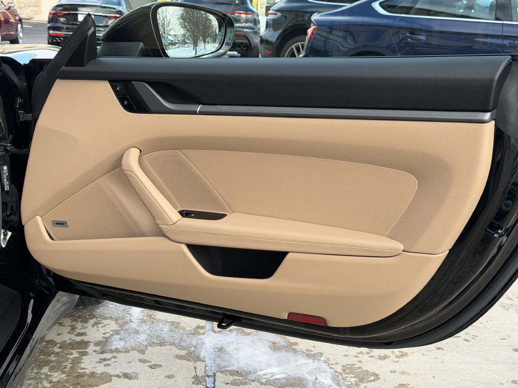 2020 Porsche 911 Image 58