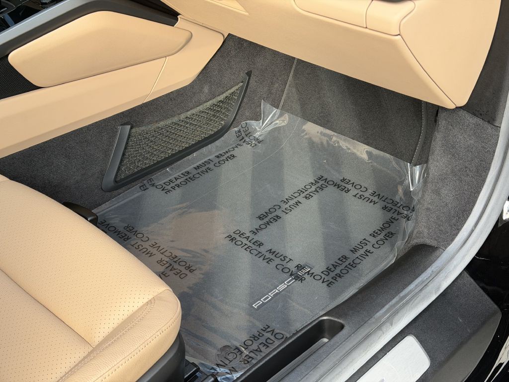 2020 Porsche 911 Image 64