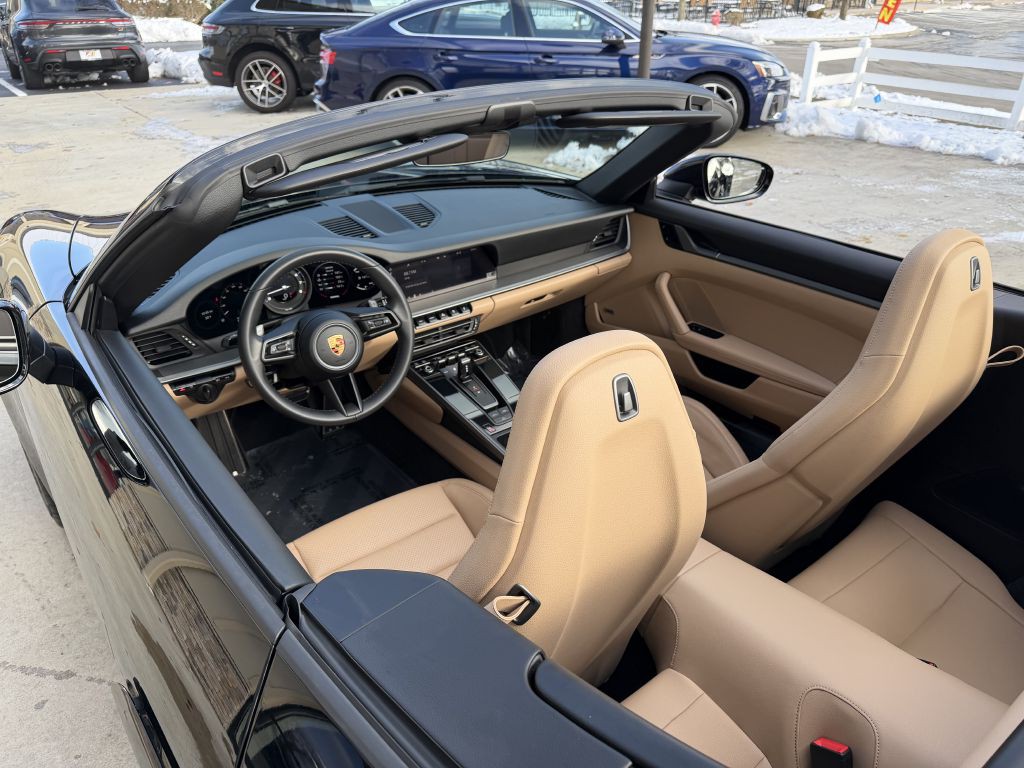 2020 Porsche 911 Image 75