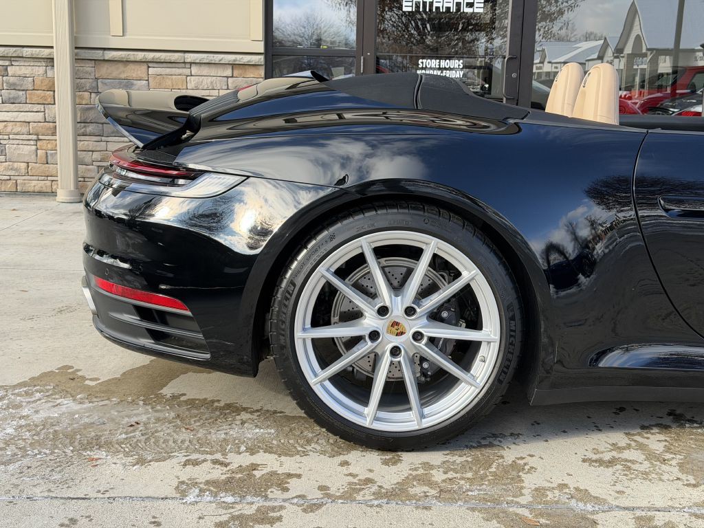 2020 Porsche 911 Image 78