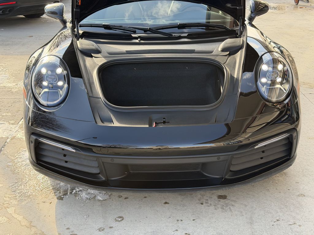 2020 Porsche 911 Image 81