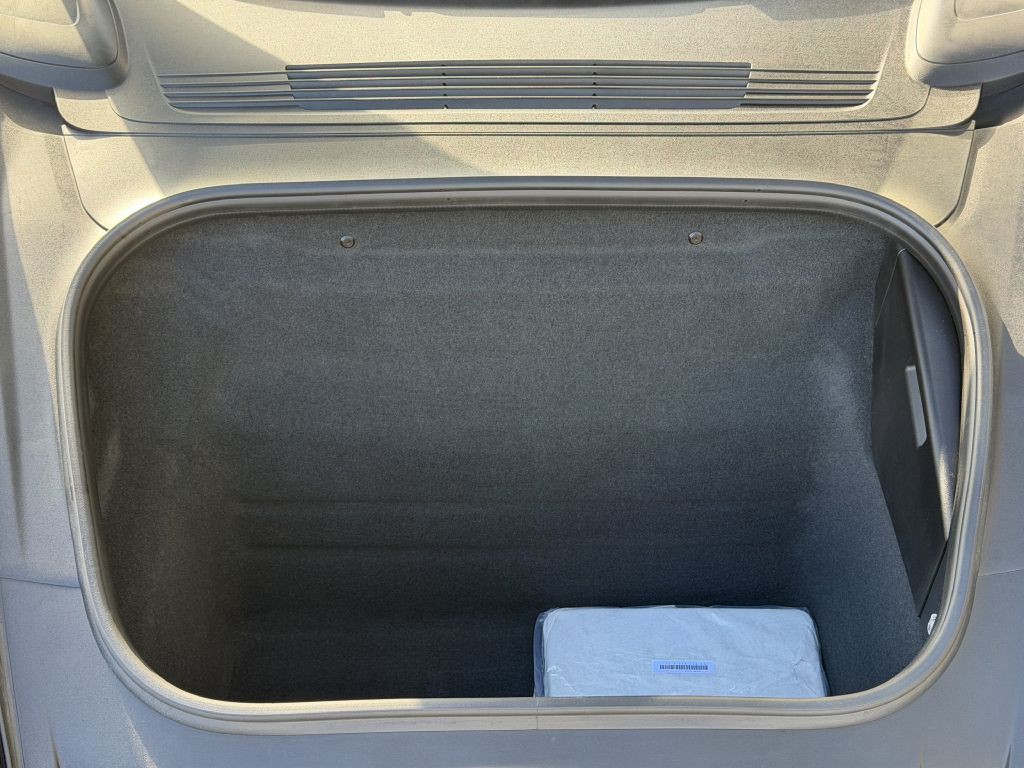 2020 Porsche 911 Image 82