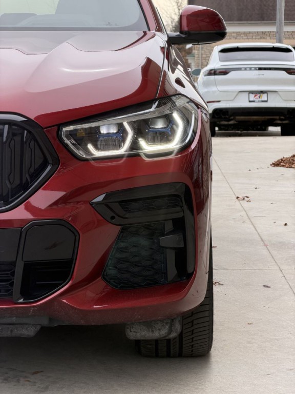2023 BMW X6 Image 12