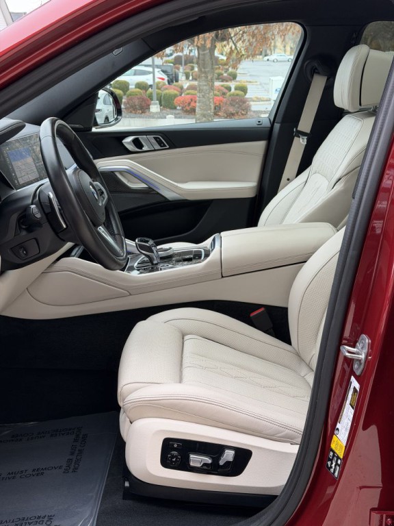 2023 BMW X6 Image 19