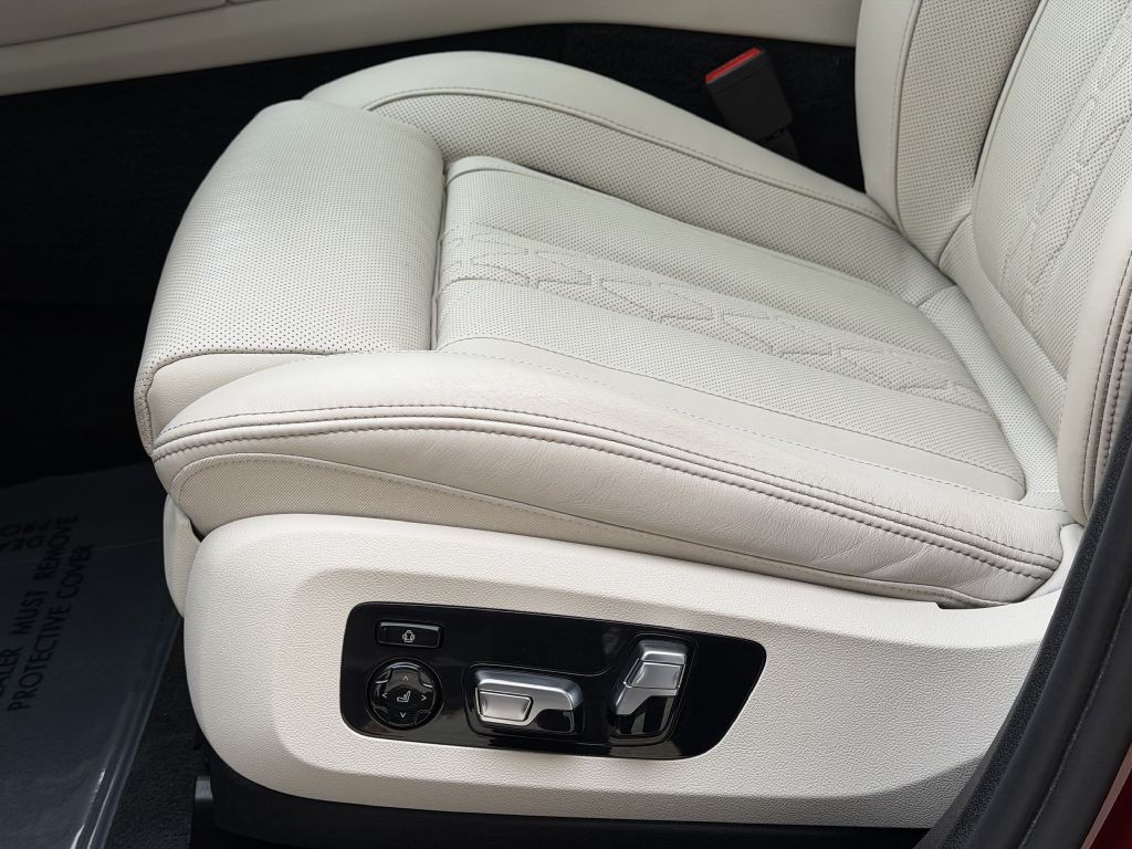 2023 BMW X6 Image 27