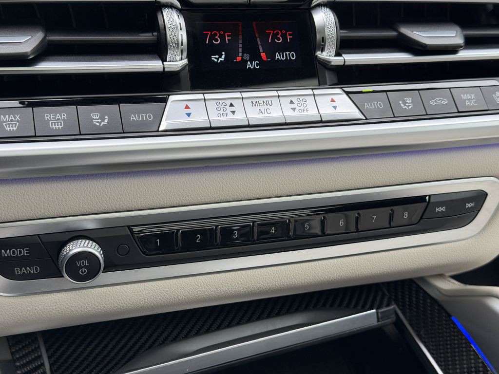 2023 BMW X6 Image 47