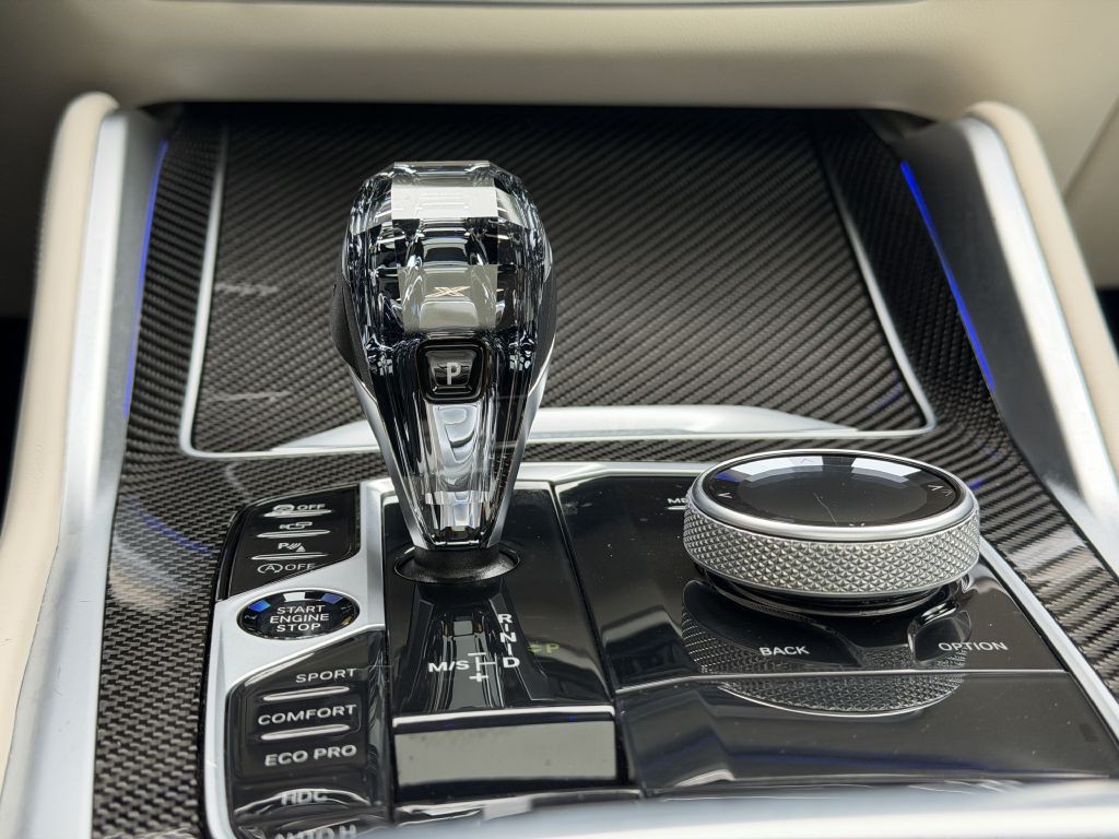 2023 BMW X6 Image 51