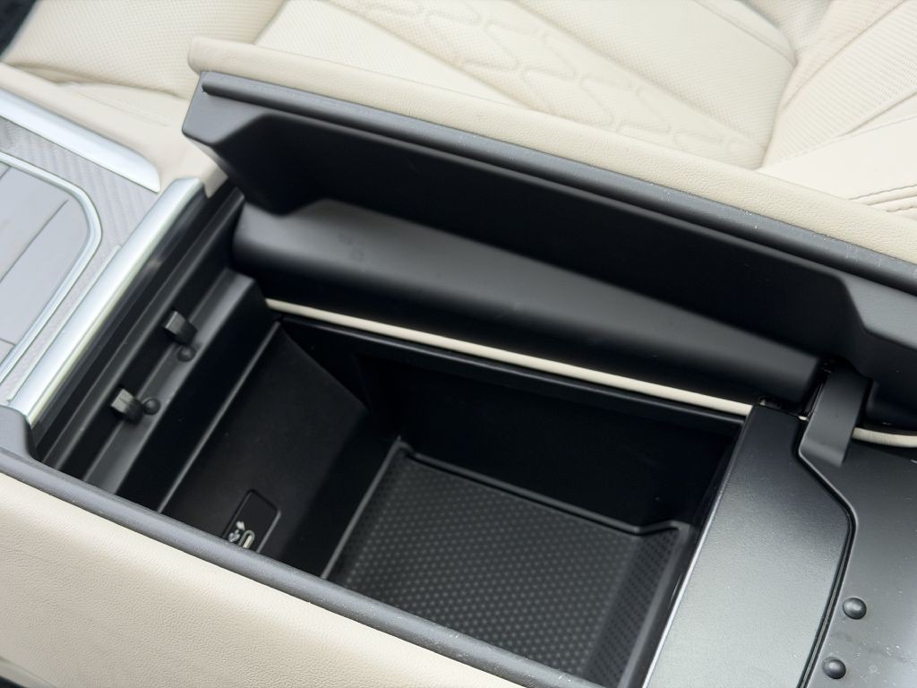 2023 BMW X6 Image 55