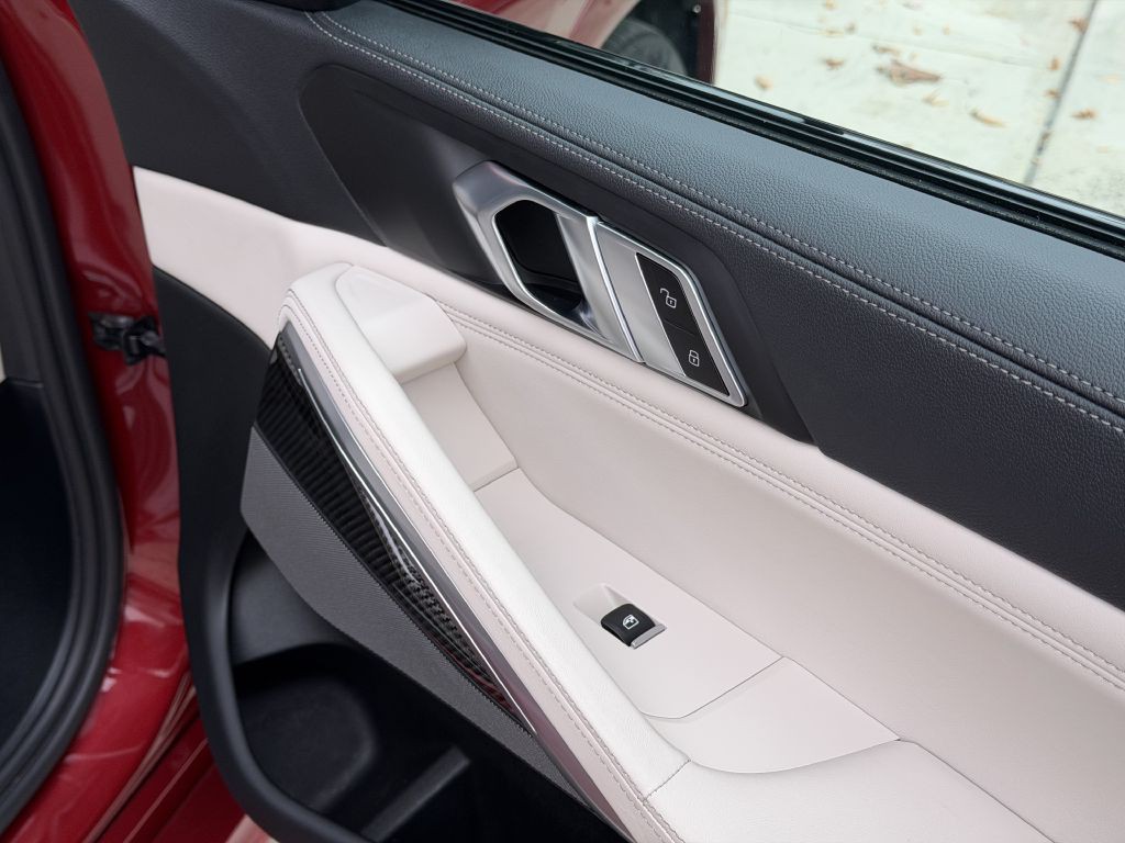 2023 BMW X6 Image 62