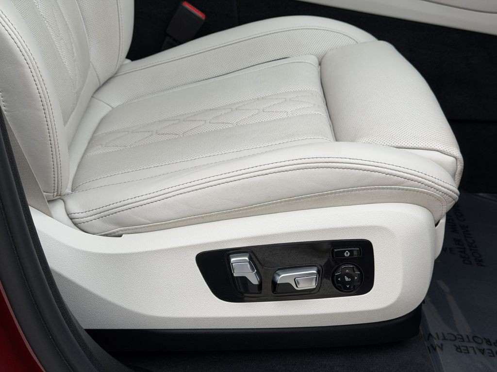 2023 BMW X6 Image 68