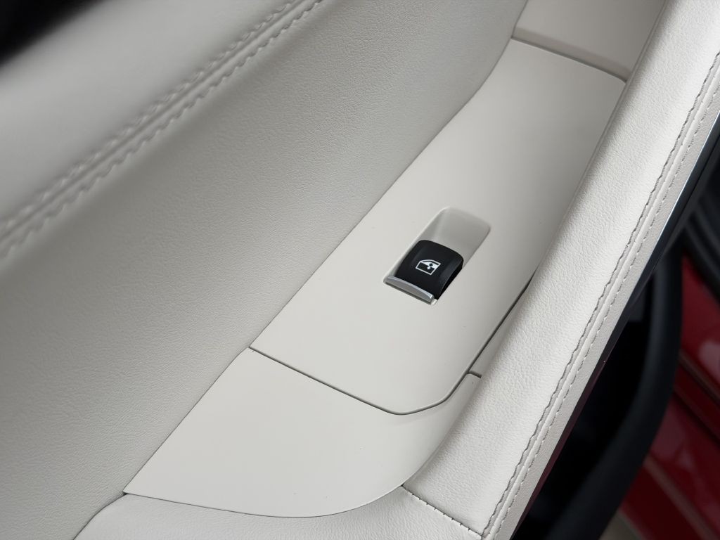 2023 BMW X6 Image 80