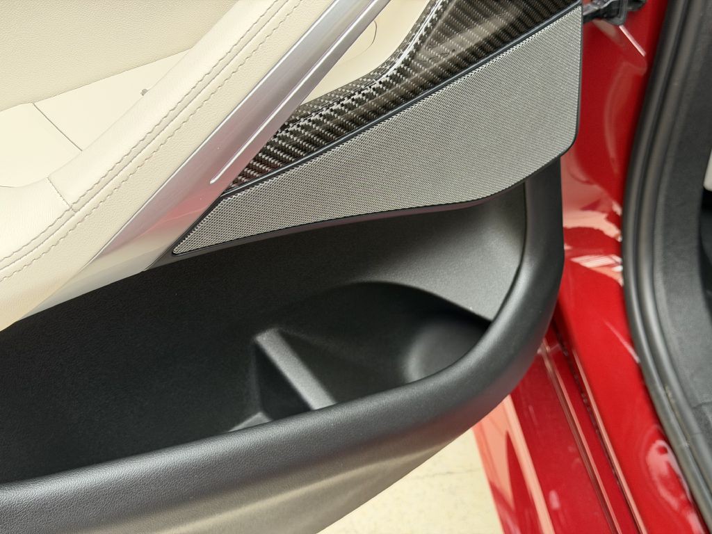 2023 BMW X6 Image 81