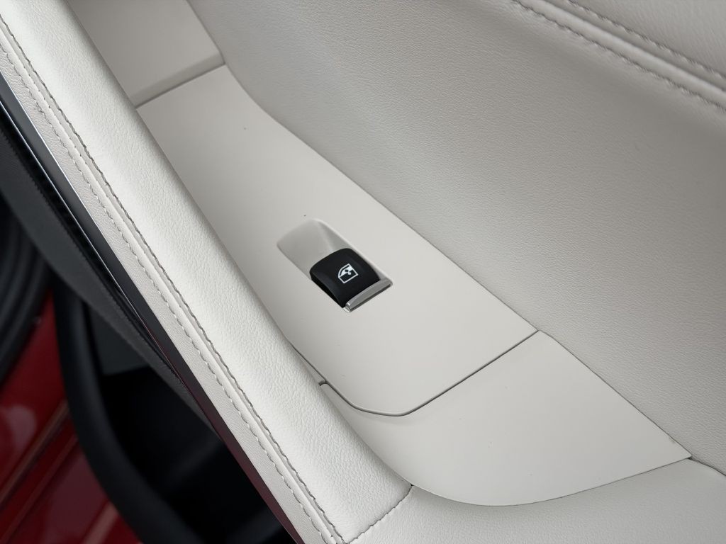 2023 BMW X6 Image 94