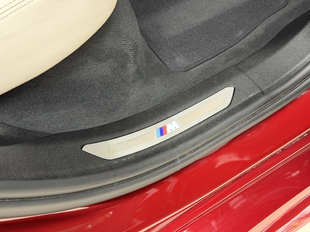 2023 BMW X6 Image 96