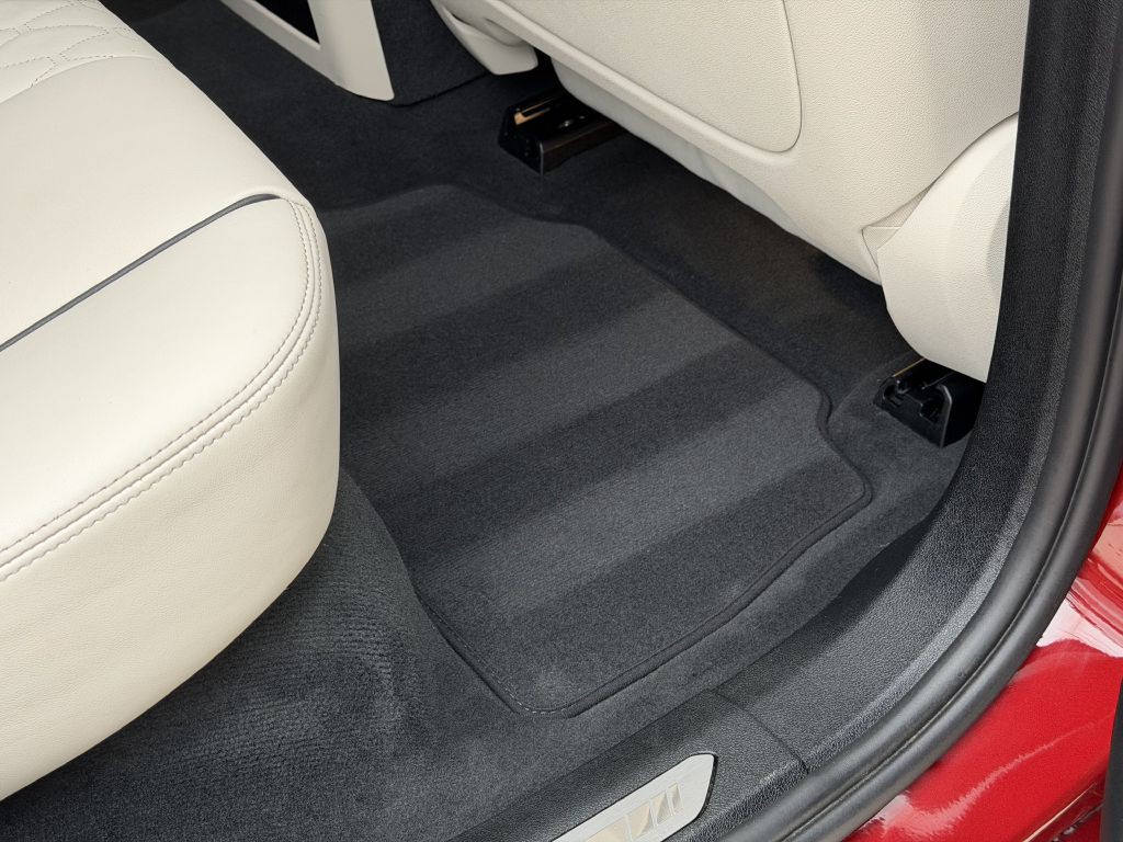 2023 BMW X6 Image 97