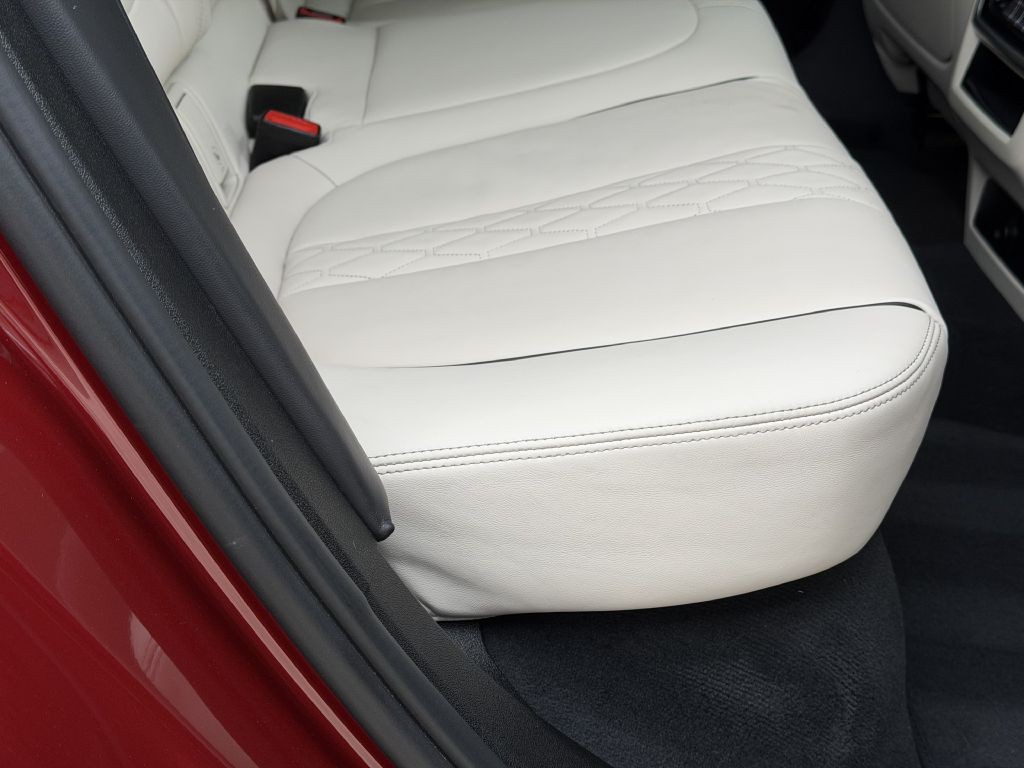 2023 BMW X6 Image 99