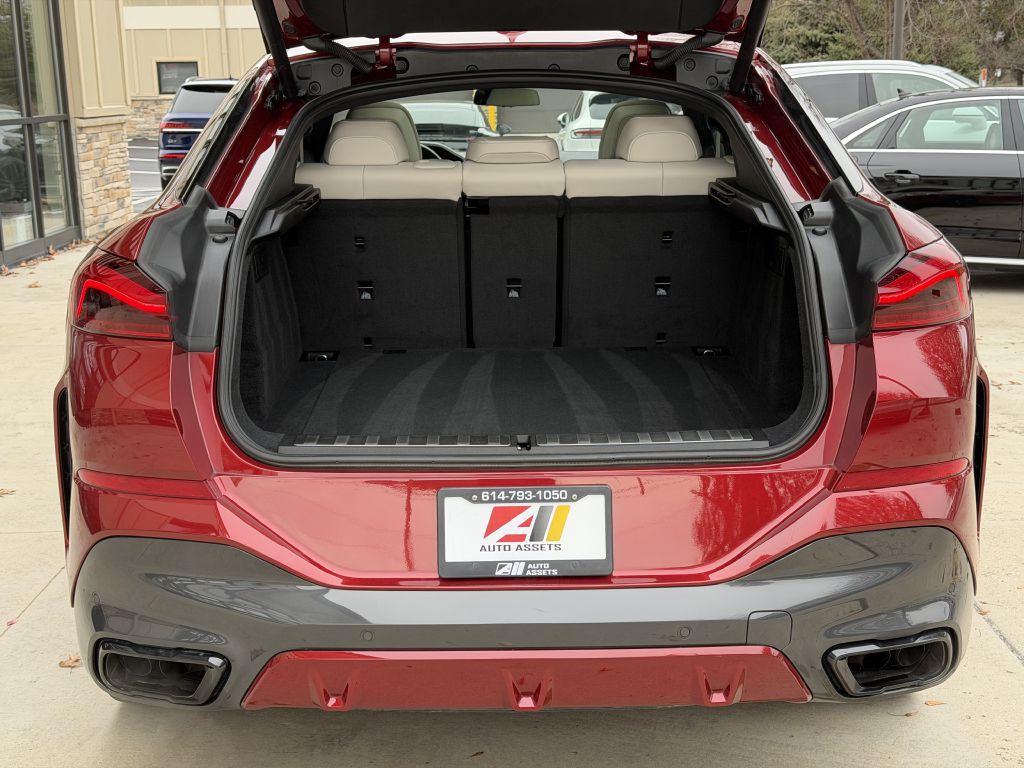 2023 BMW X6 Image 103