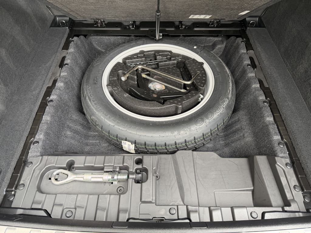 2023 BMW X6 Image 106