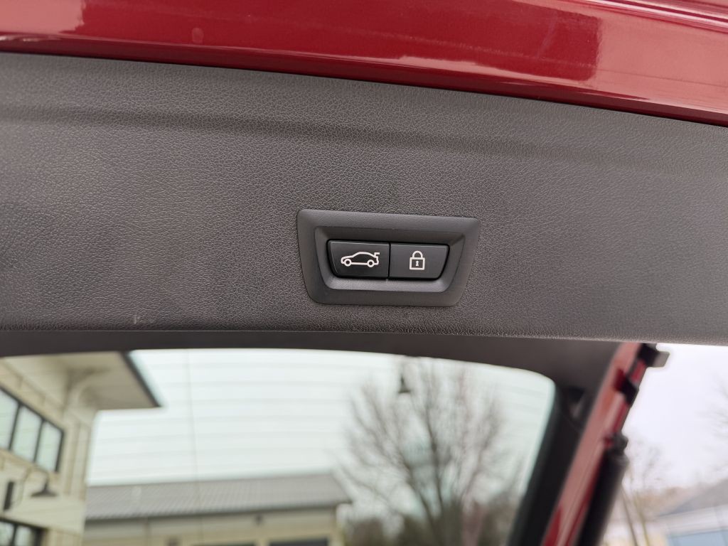 2023 BMW X6 Image 107