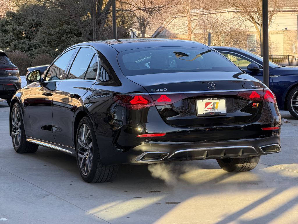2025 Mercedes-Benz E-Class Image 9