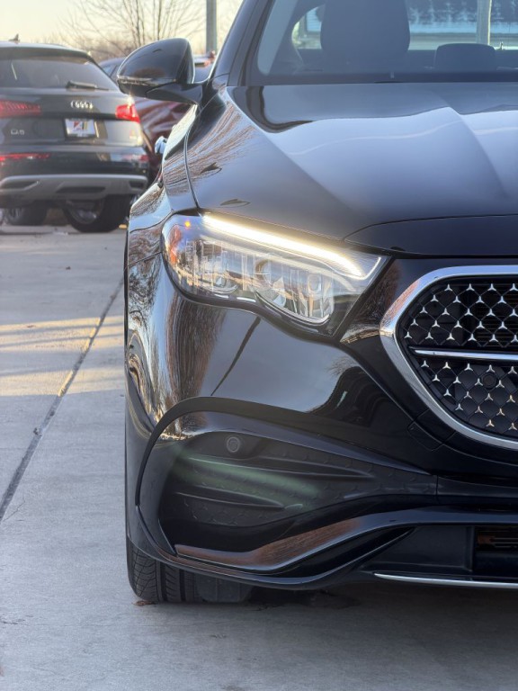 2025 Mercedes-Benz E-Class Image 11