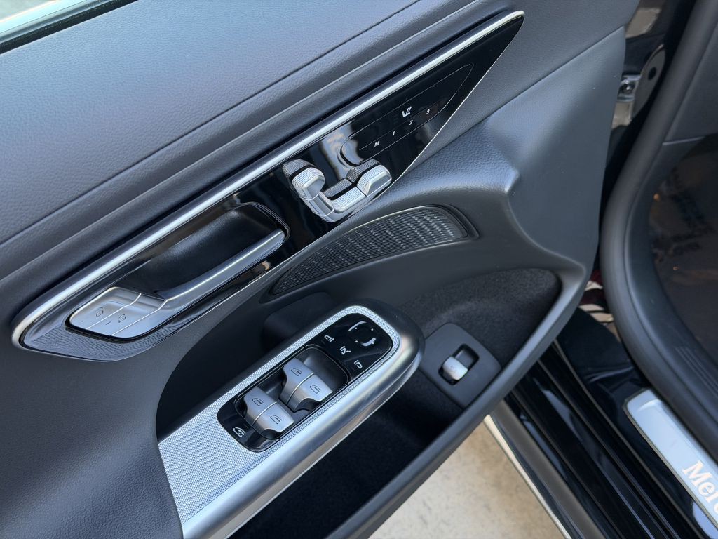 2025 Mercedes-Benz E-Class Image 17