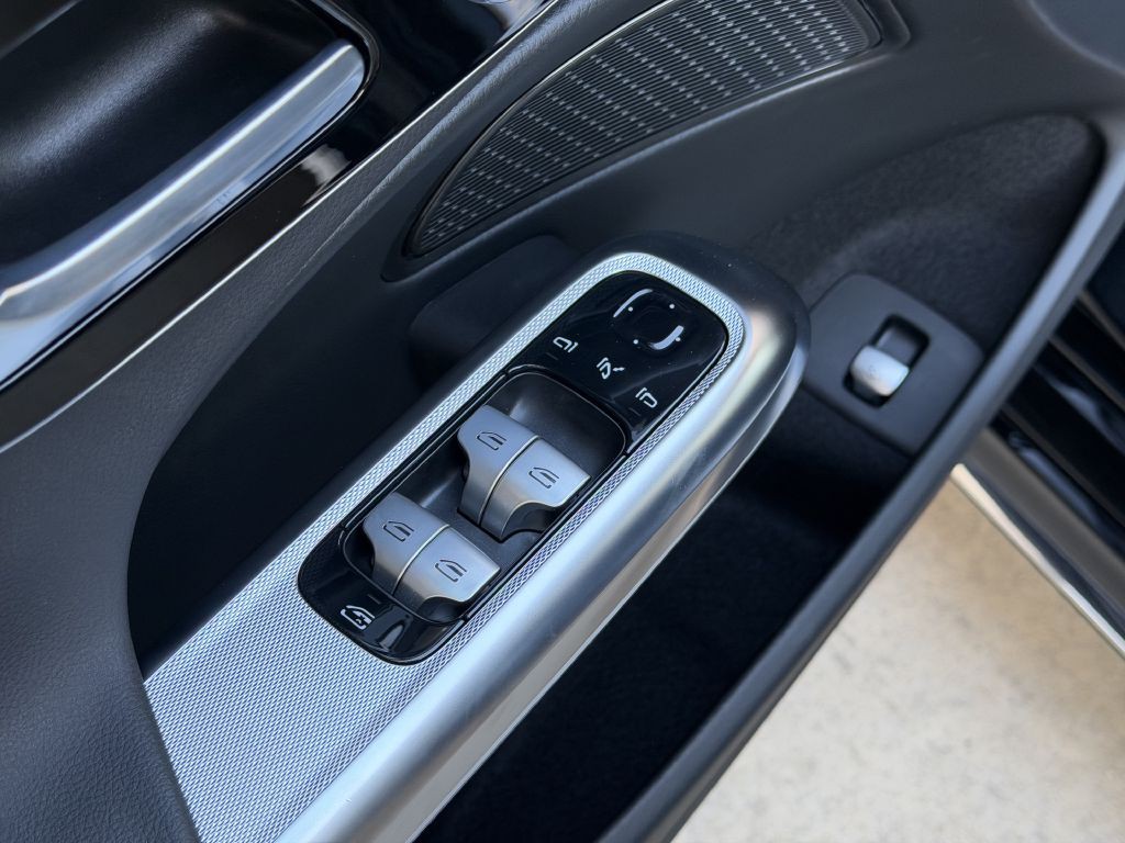 2025 Mercedes-Benz E-Class Image 20