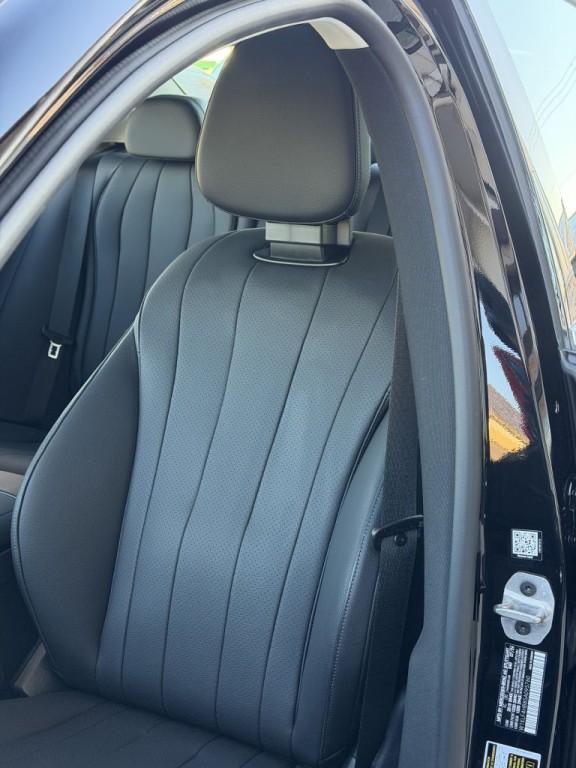 2025 Mercedes-Benz E-Class Image 25