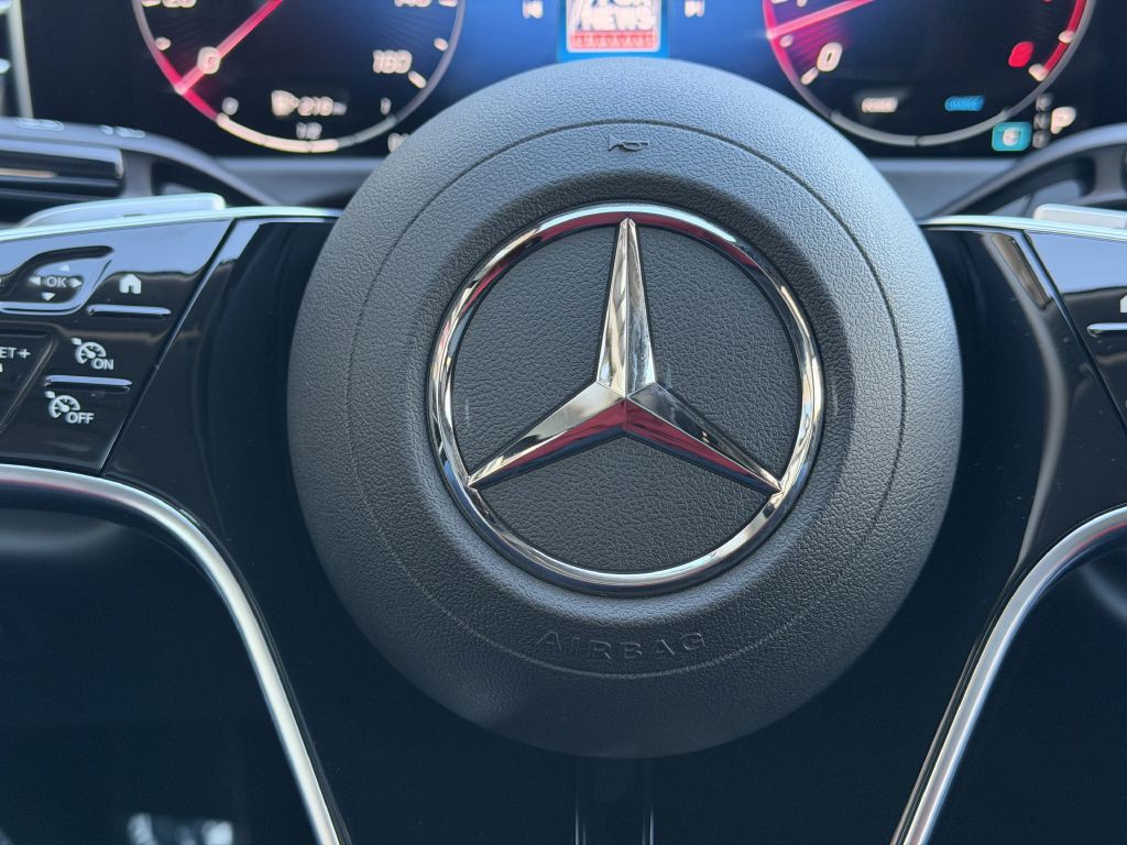 2025 Mercedes-Benz E-Class Image 31