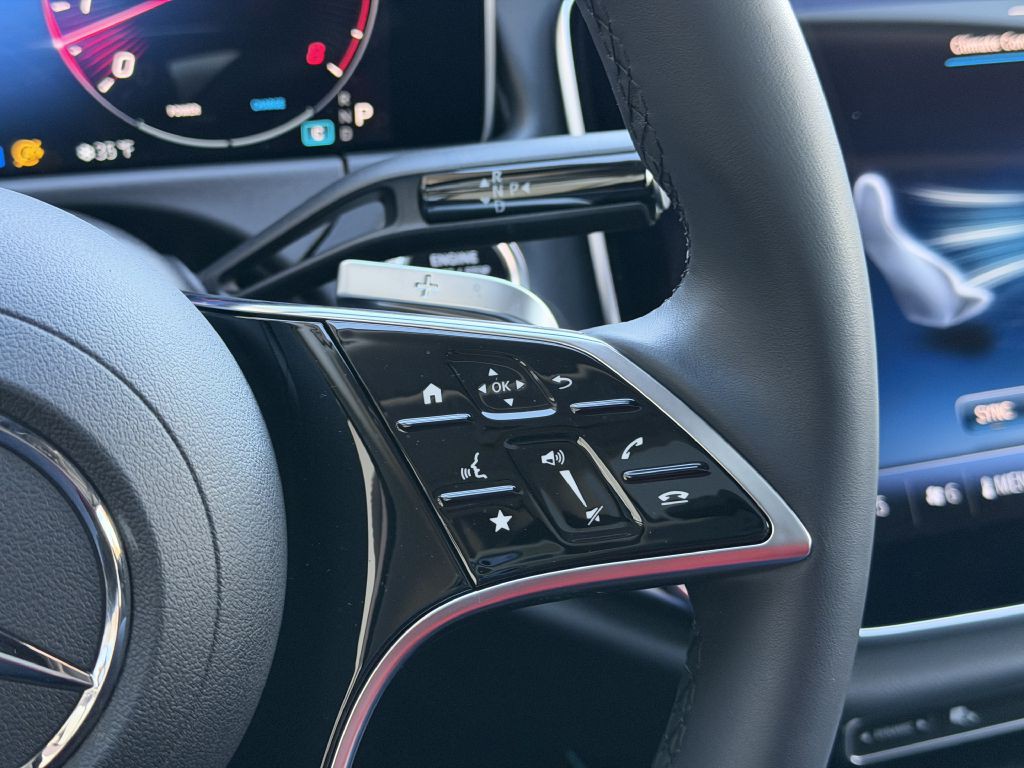 2025 Mercedes-Benz E-Class Image 33