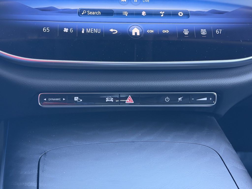 2025 Mercedes-Benz E-Class Image 42