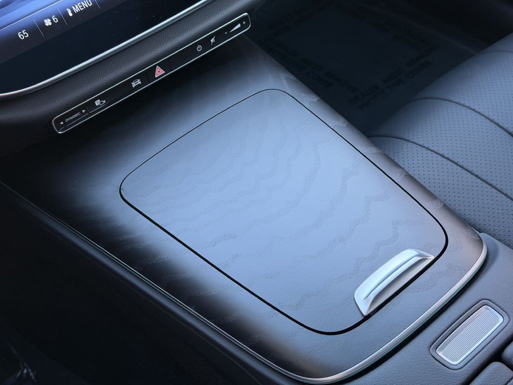 2025 Mercedes-Benz E-Class Image 43