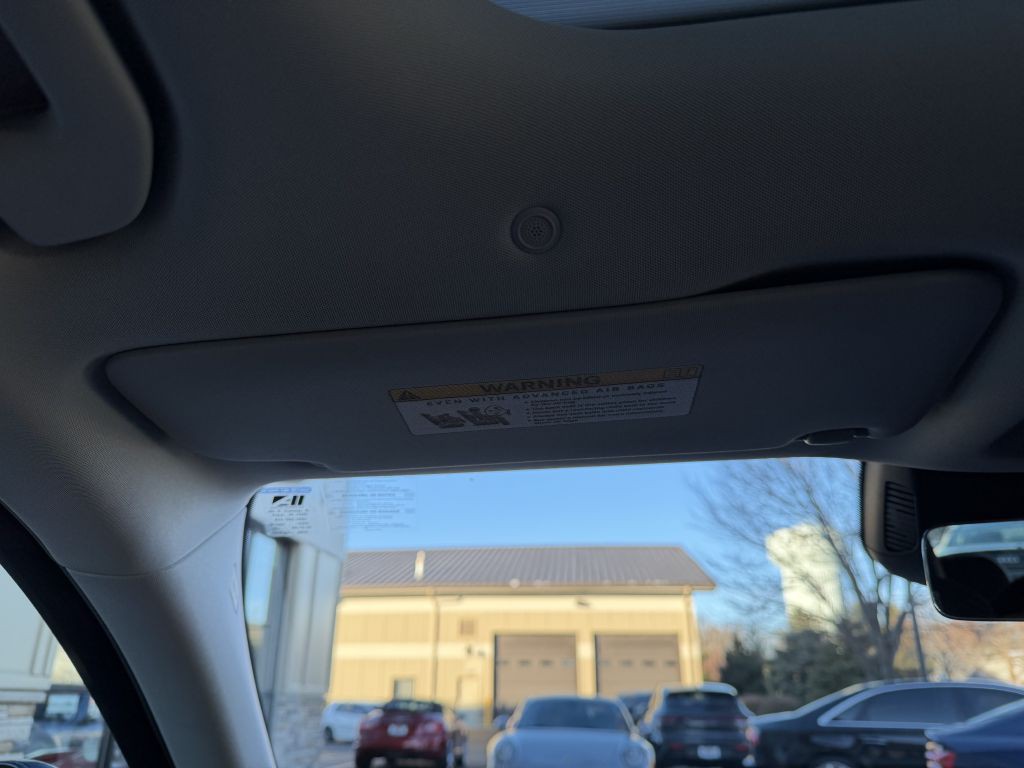 2025 Mercedes-Benz E-Class Image 50