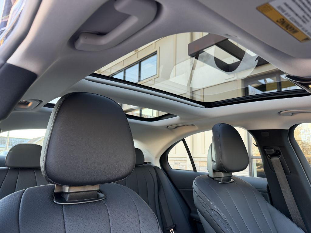 2025 Mercedes-Benz E-Class Image 69