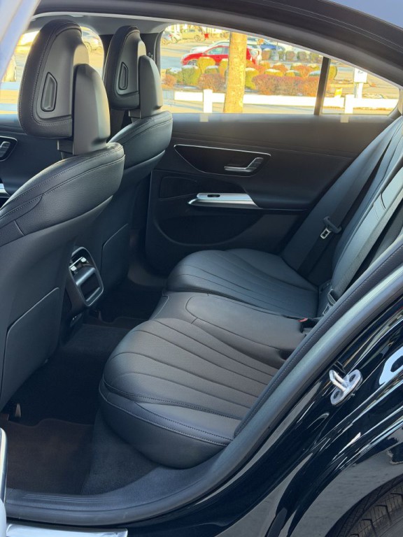 2025 Mercedes-Benz E-Class Image 70