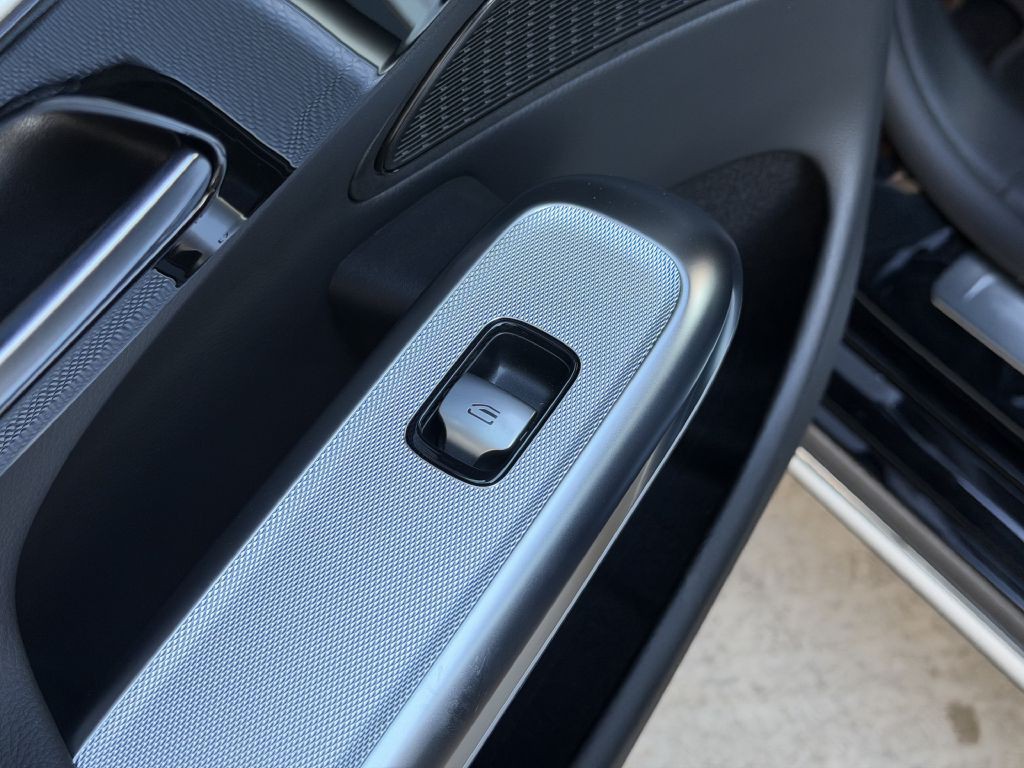 2025 Mercedes-Benz E-Class Image 74