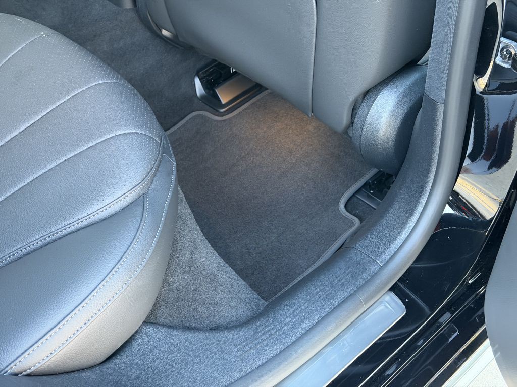 2025 Mercedes-Benz E-Class Image 83