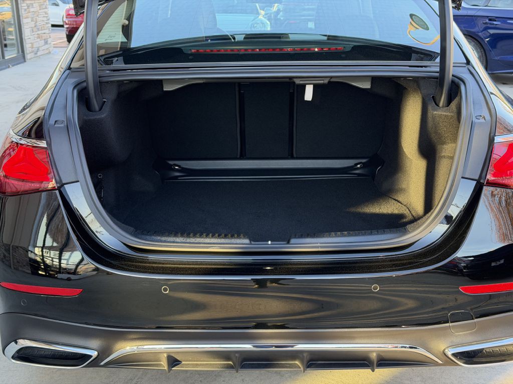 2025 Mercedes-Benz E-Class Image 86