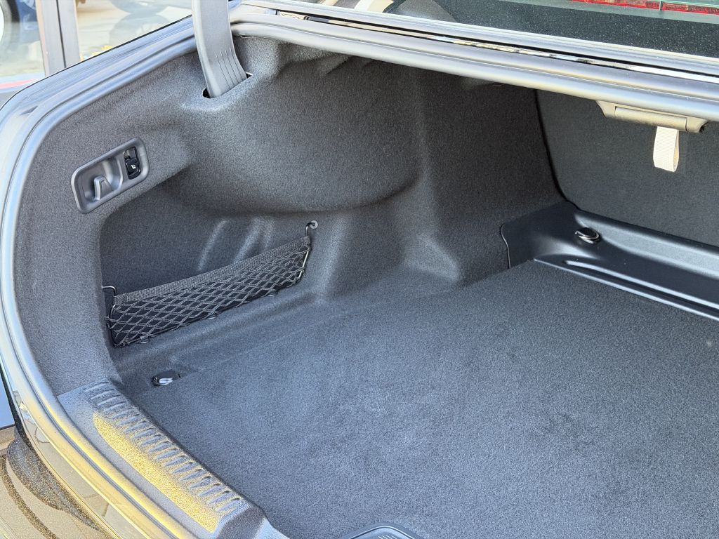 2025 Mercedes-Benz E-Class Image 87