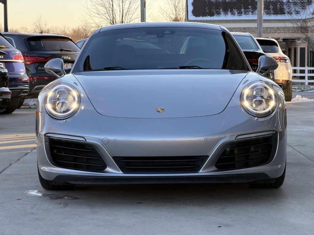 2017 Porsche 911 Image 4