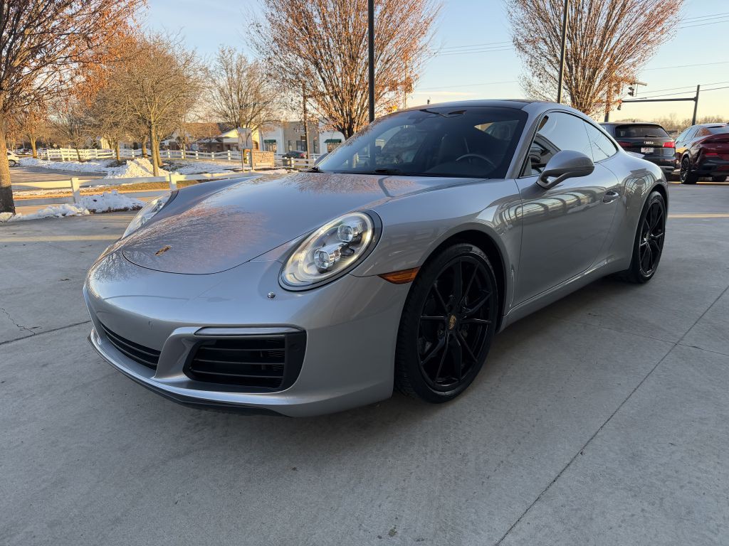 2017 Porsche 911 Image 5