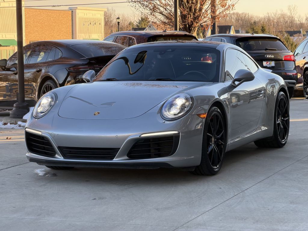 2017 Porsche 911 Image 11