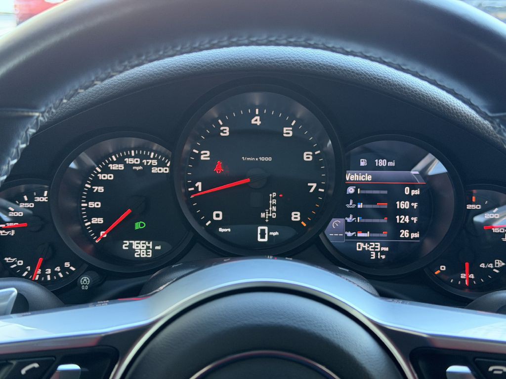 2017 Porsche 911 Image 39